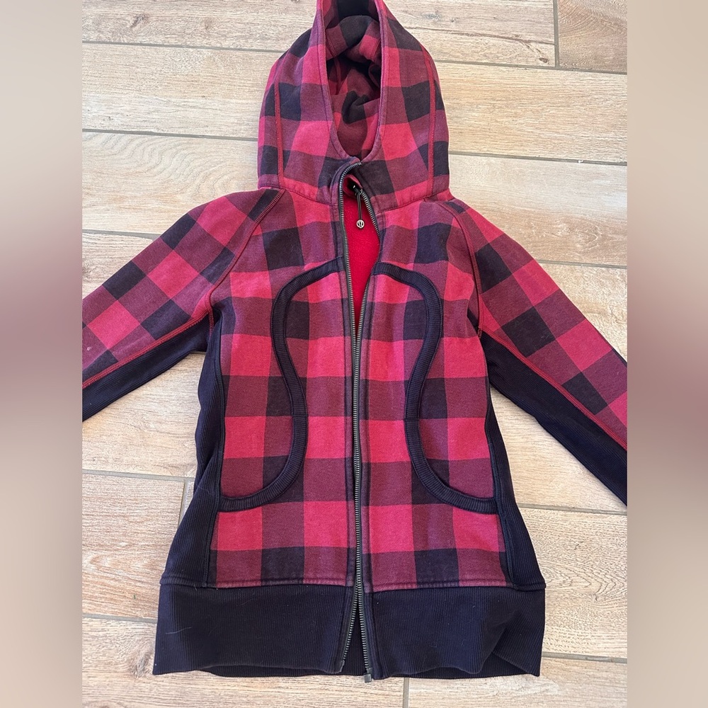 RARE HTF LULULEMON | Buffalo checkered mini camp scuba hoodie 8